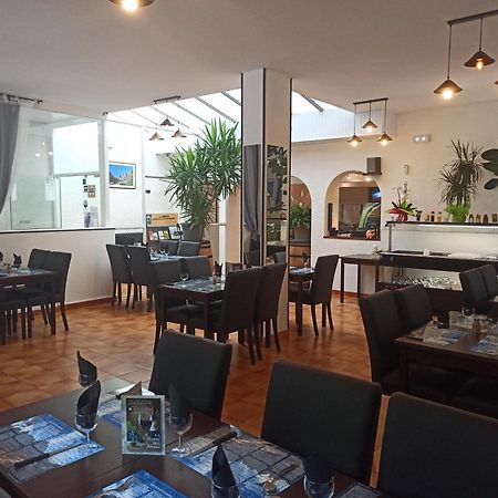 La Pierre Blanche Hotel Luzenac Buitenkant foto